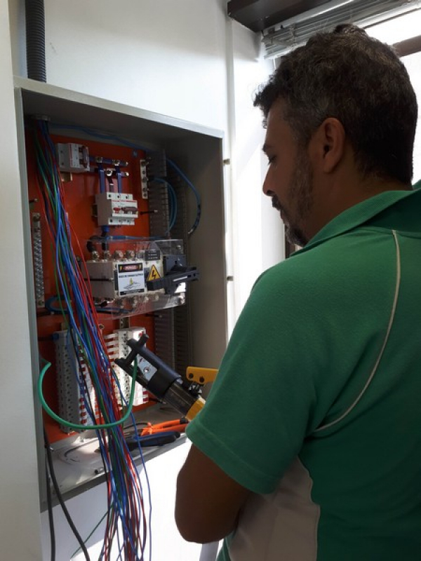 Manutenção de Quadros Eletricos Orçamento Diadema - Instalação e Manutenção Elétrica São Paulo