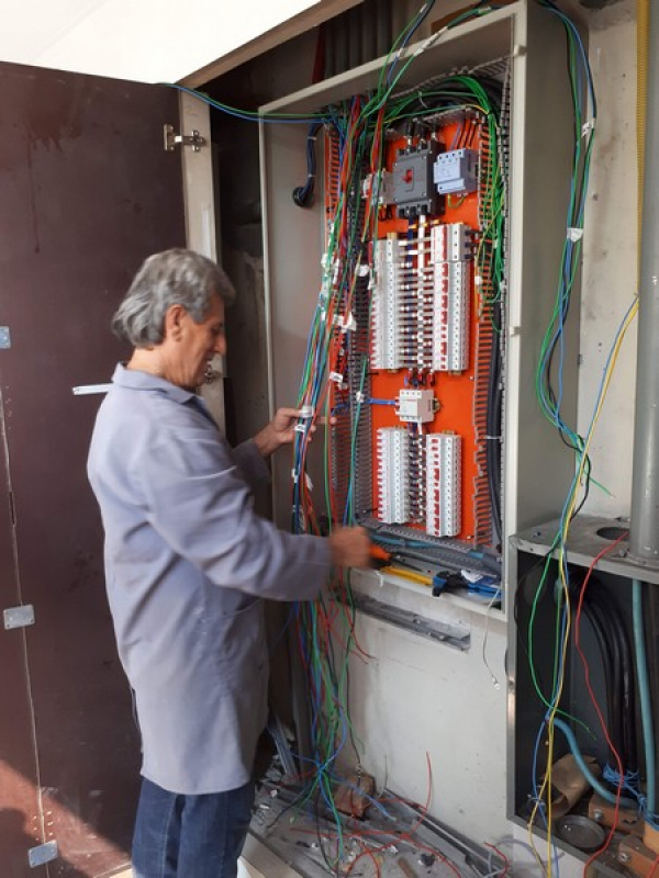 Manutenção de Quadros Eletricos Ermelino Matarazzo - Instalação Eletrica Iluminação
